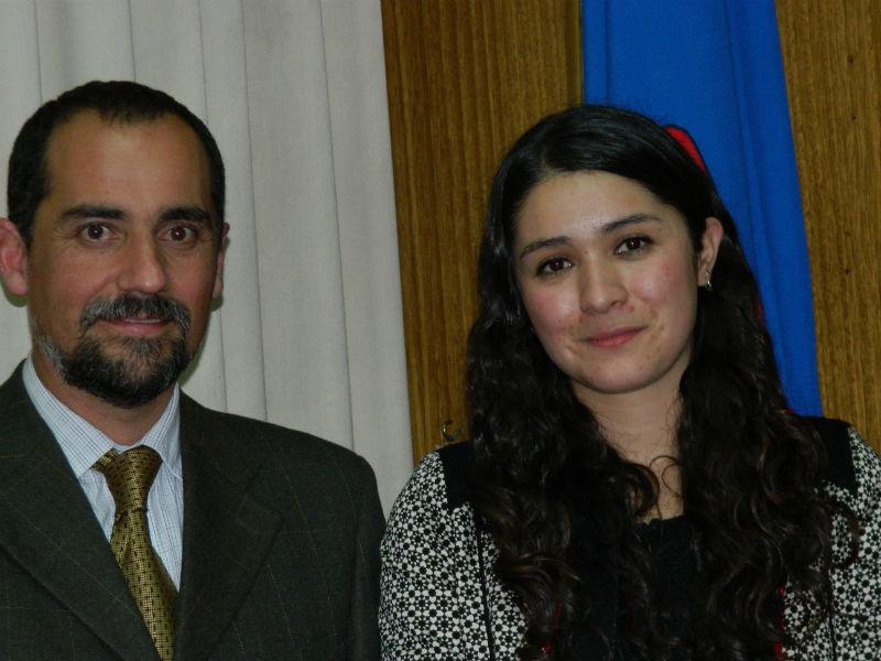 Nicole Galindo y su prof. guía Álvaro Promis