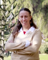 La académica Paulette Naulin